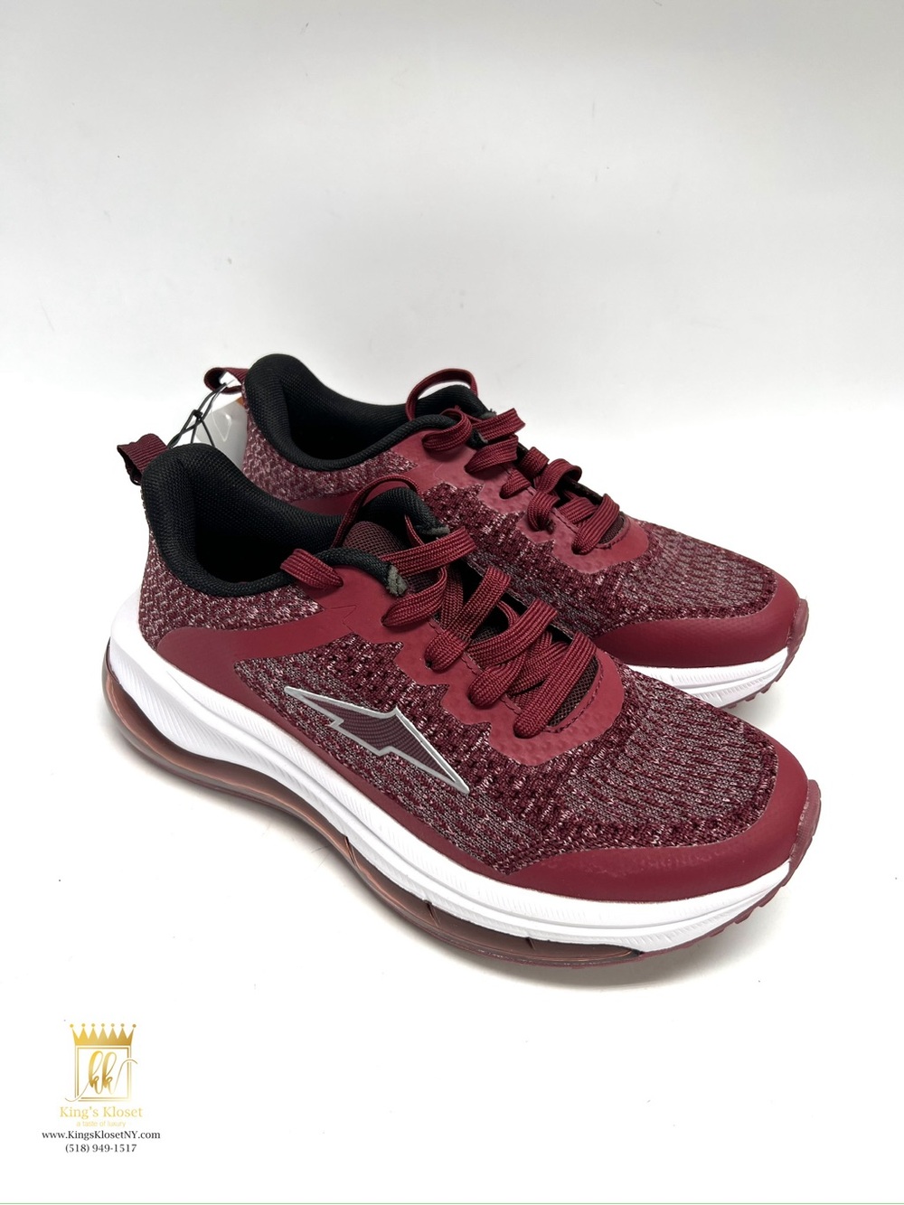 Avia sneakers